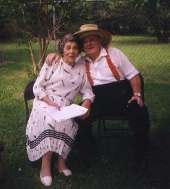 Dot and Hank, 25Apr99